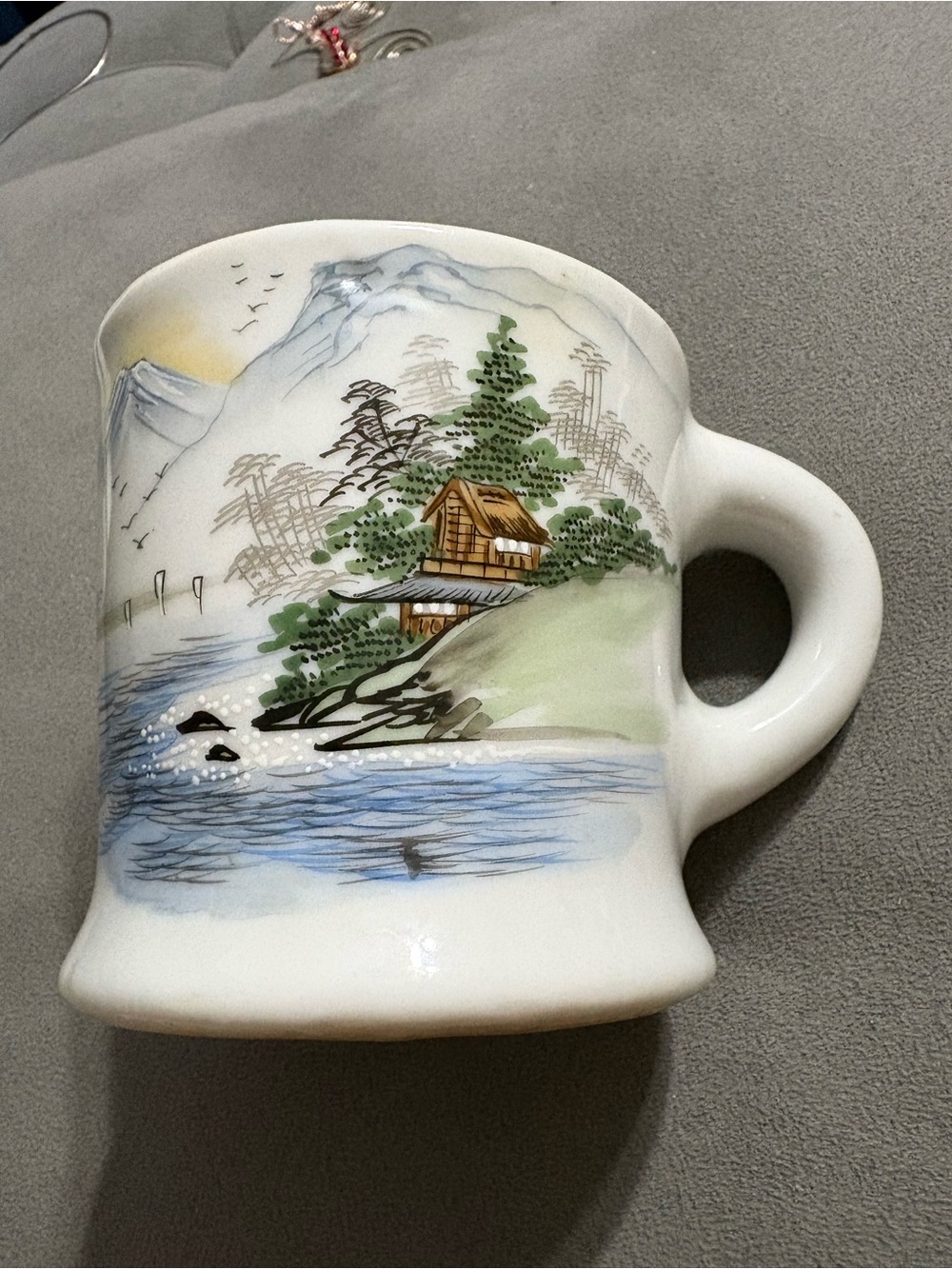 Fujiyama Hand Painted Yokohama Coffeee Mug Vintage EXCELLENT Vintage
